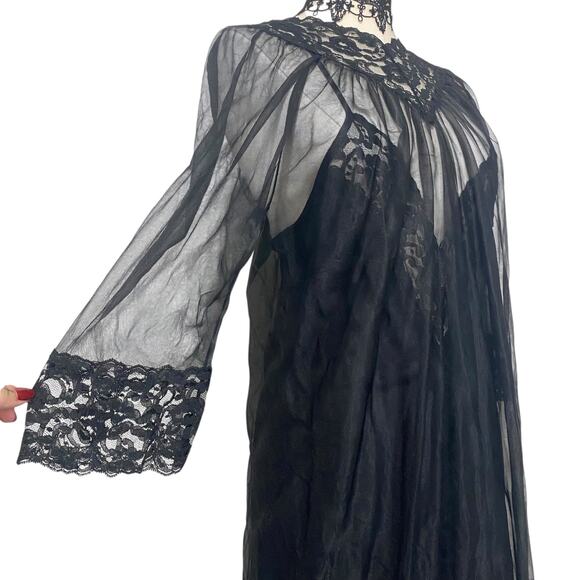 Gorgeous Vintage 1980s Chiffon Night Gown Slip & Robe Set Sheer Lace Gothic - Picture 2 of 16